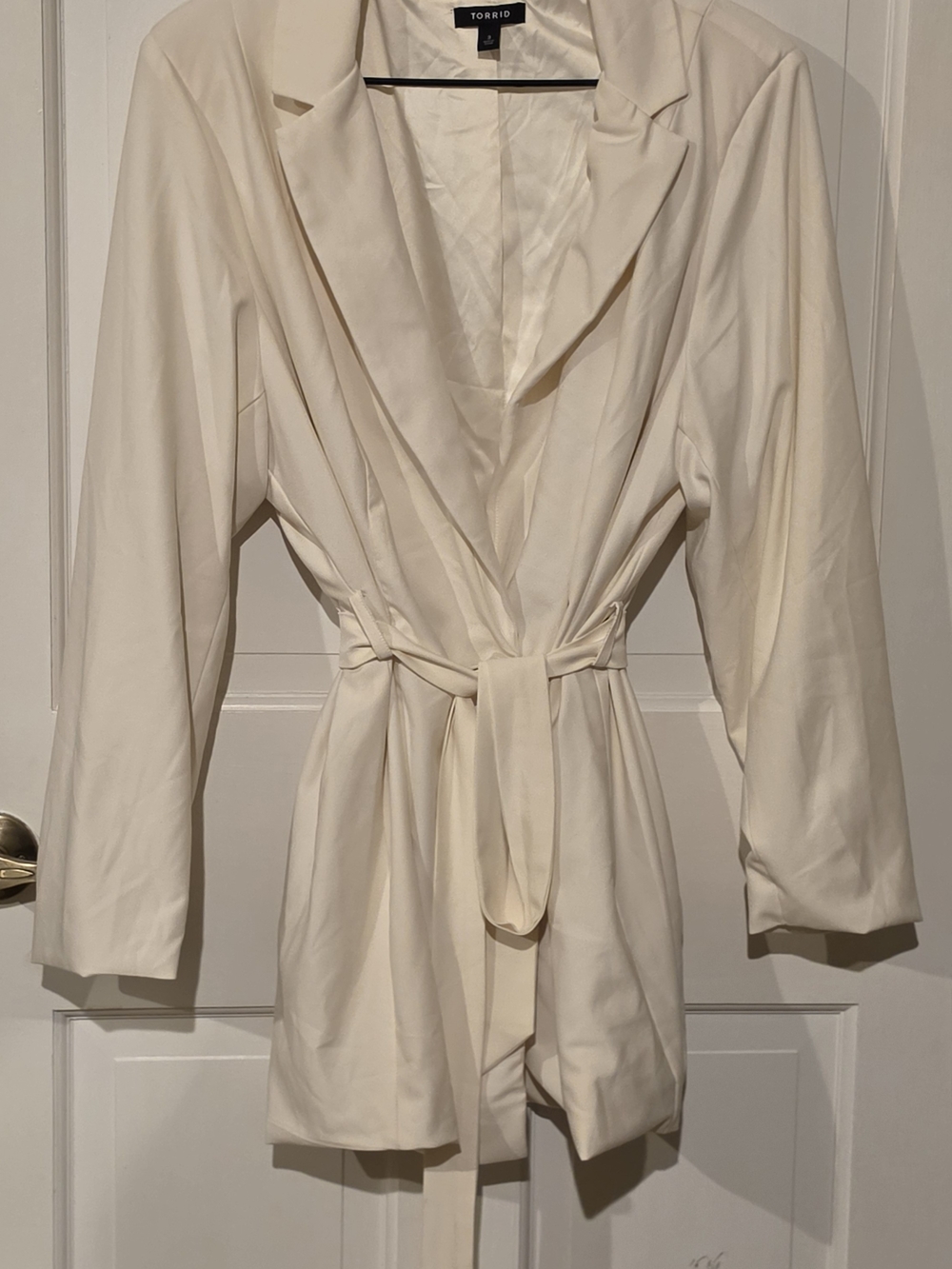 Torrid Belted Drape Blazer Jacket in Ivory / Soft White